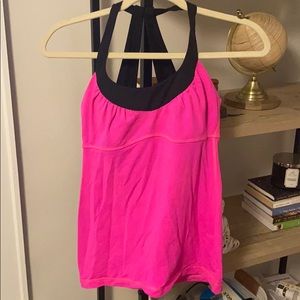 Lululemon workout out top